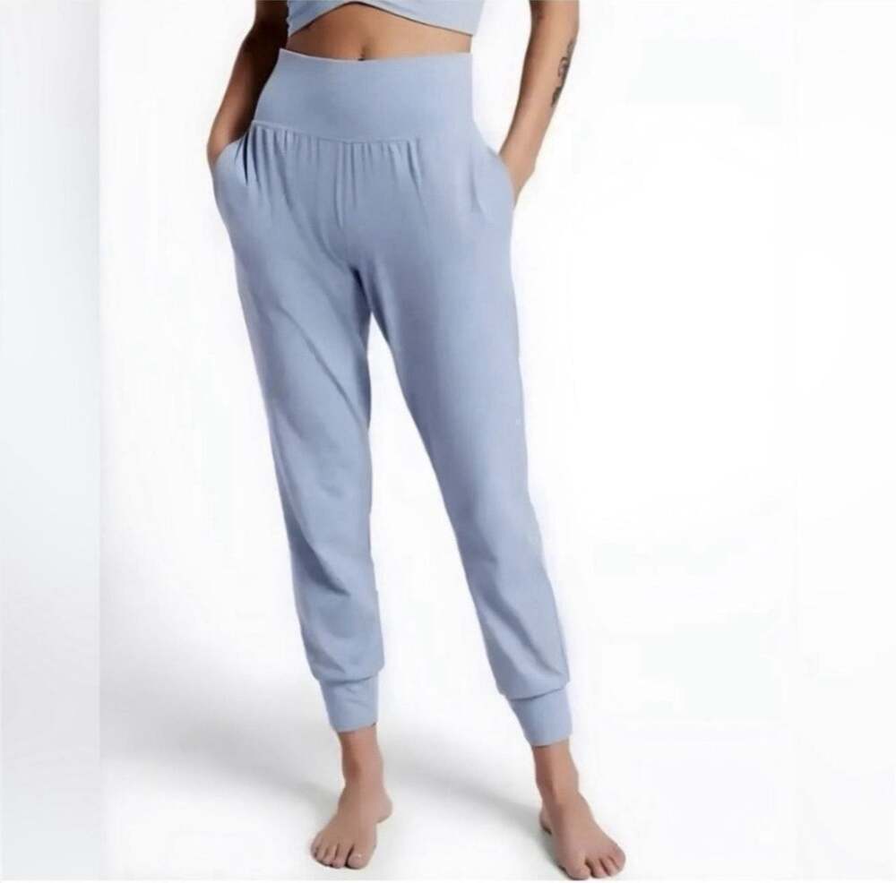 Athleta Salutation High Rise Jogger Butter Compression Powervita Blue Gray Small